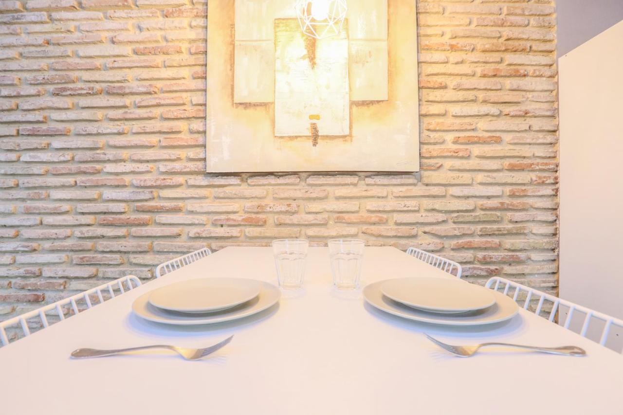 Apartamento Alfareria Seville Ngoại thất bức ảnh