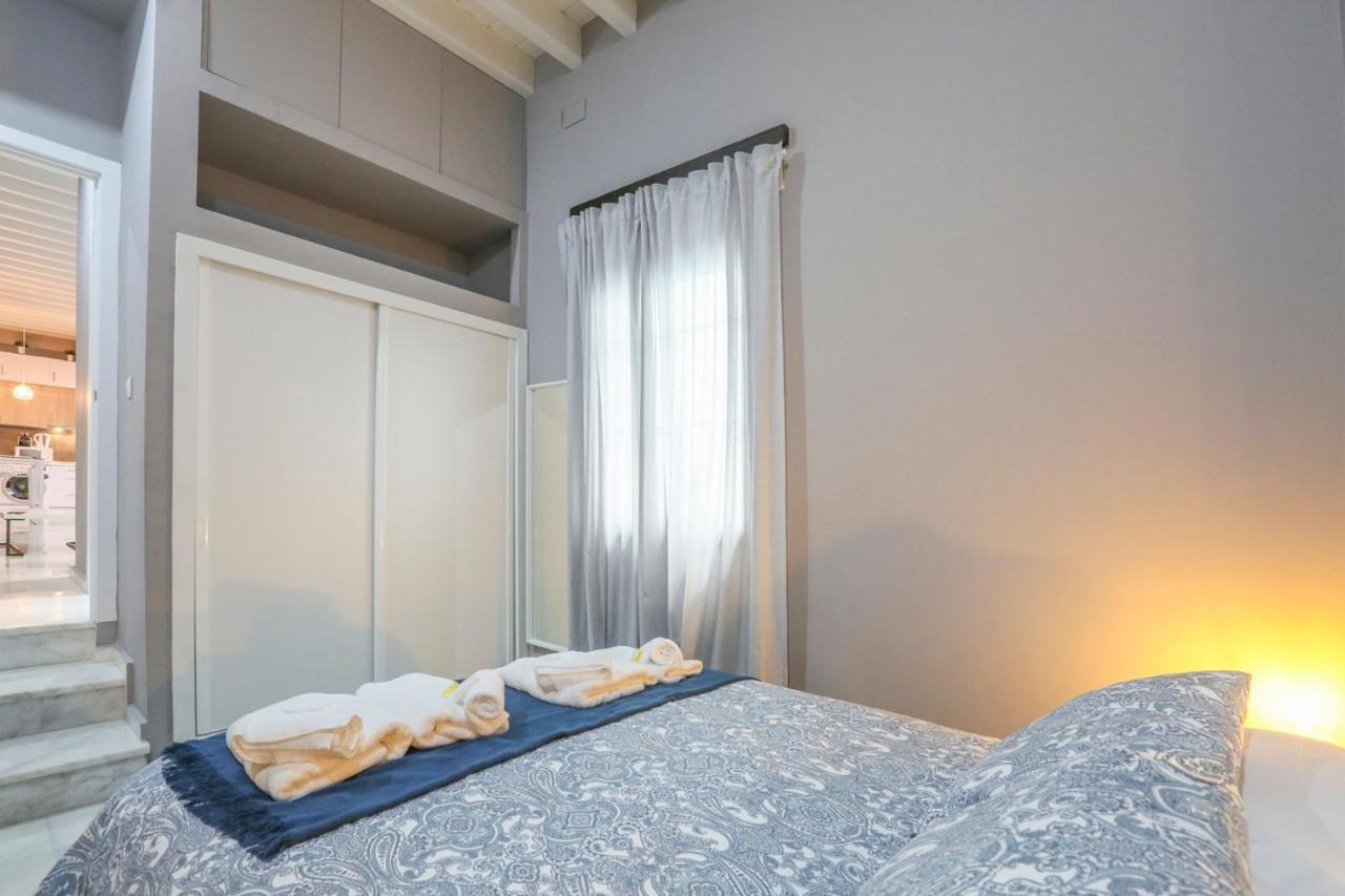 Apartamento Alfareria Seville Ngoại thất bức ảnh
